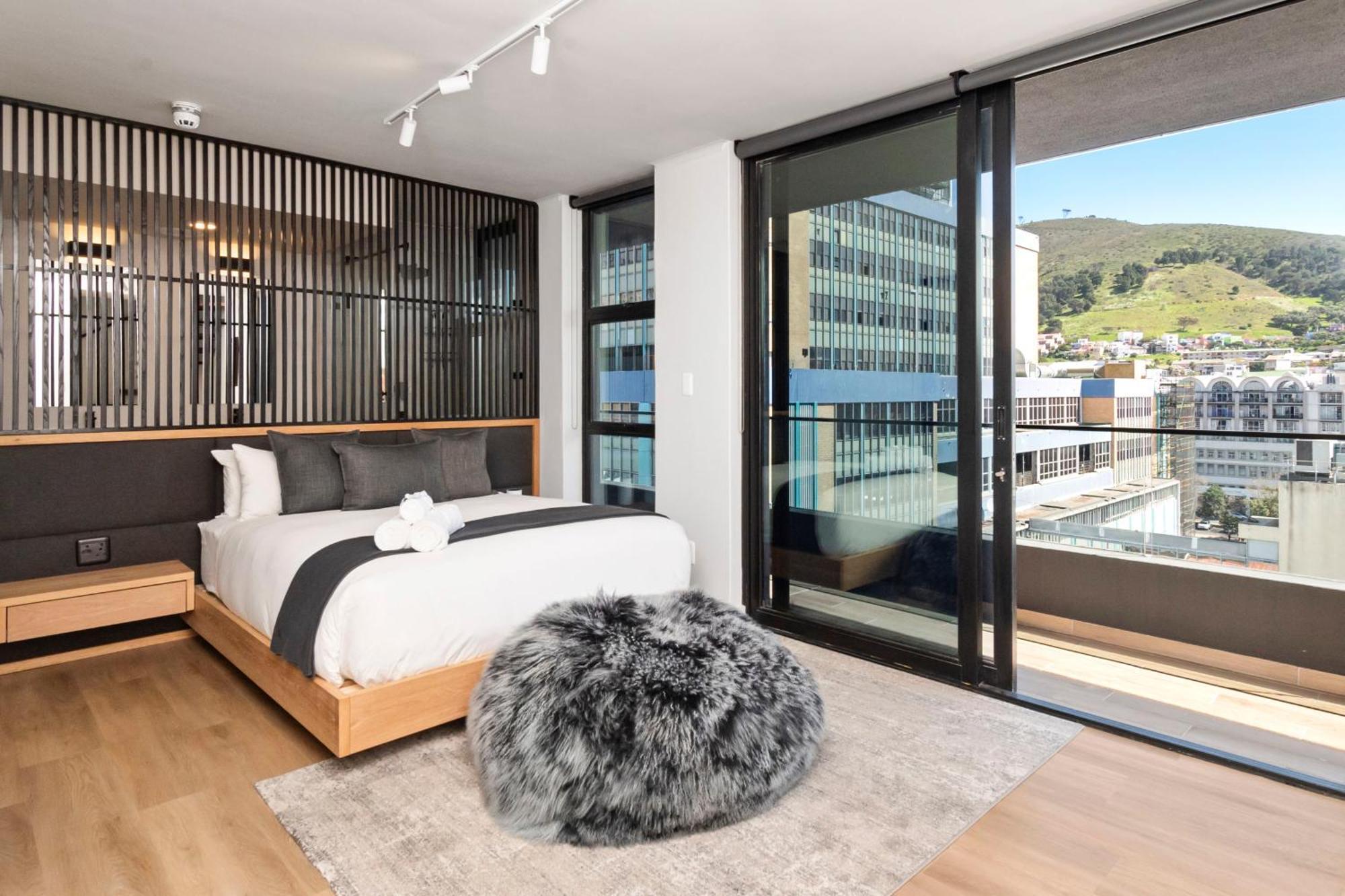 The Tokyo Aparthotel By Totalstay Cape Town Eksteriør bilde