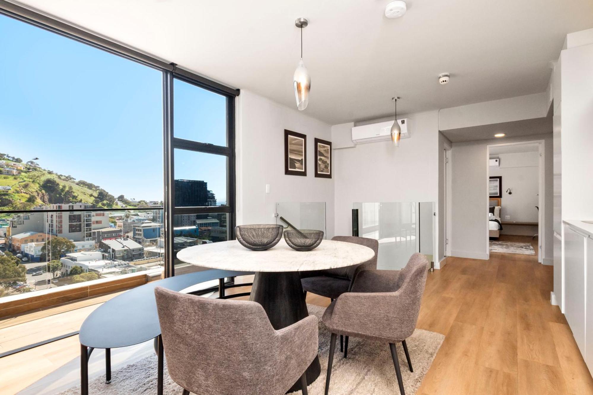 The Tokyo Aparthotel By Totalstay Cape Town Eksteriør bilde